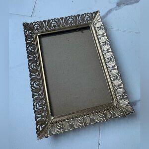 Elegant Gold Ornate Photo Frame